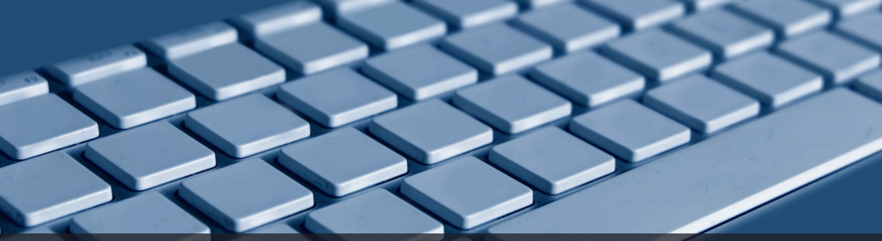 Image d’un clavier d’ordinateur vierge. Cette image symbolise les rubriques Mentions légales et Déclaration de confidentialité du site de la Confrérie Céleste du Christ.